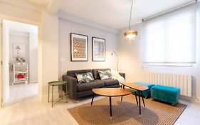 Bilbao Old Town VI By Aston Rentals